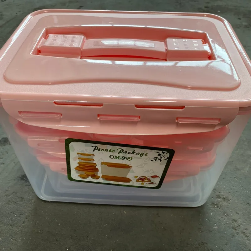 Zehnteiliges Frischhaltedosen-Set in Rosa, Originalfoto